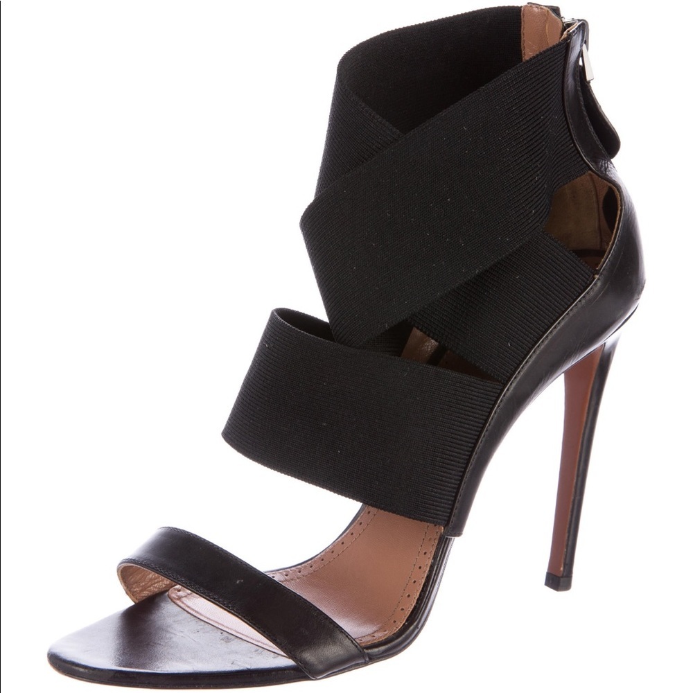 Alaïa Shoes heels :4.75